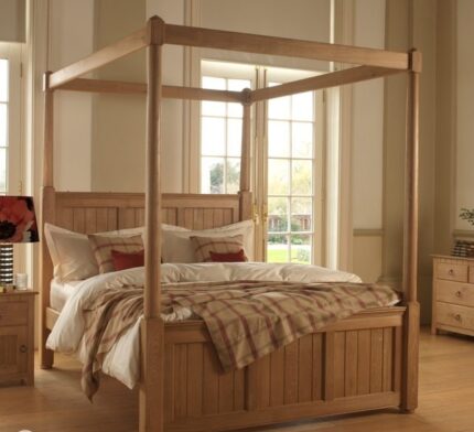 Buy Supreme Teak Wood Simplistic Poster Bed Online | TeakLab