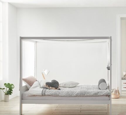 Buy Kids’ poster bed Online | TeakLab